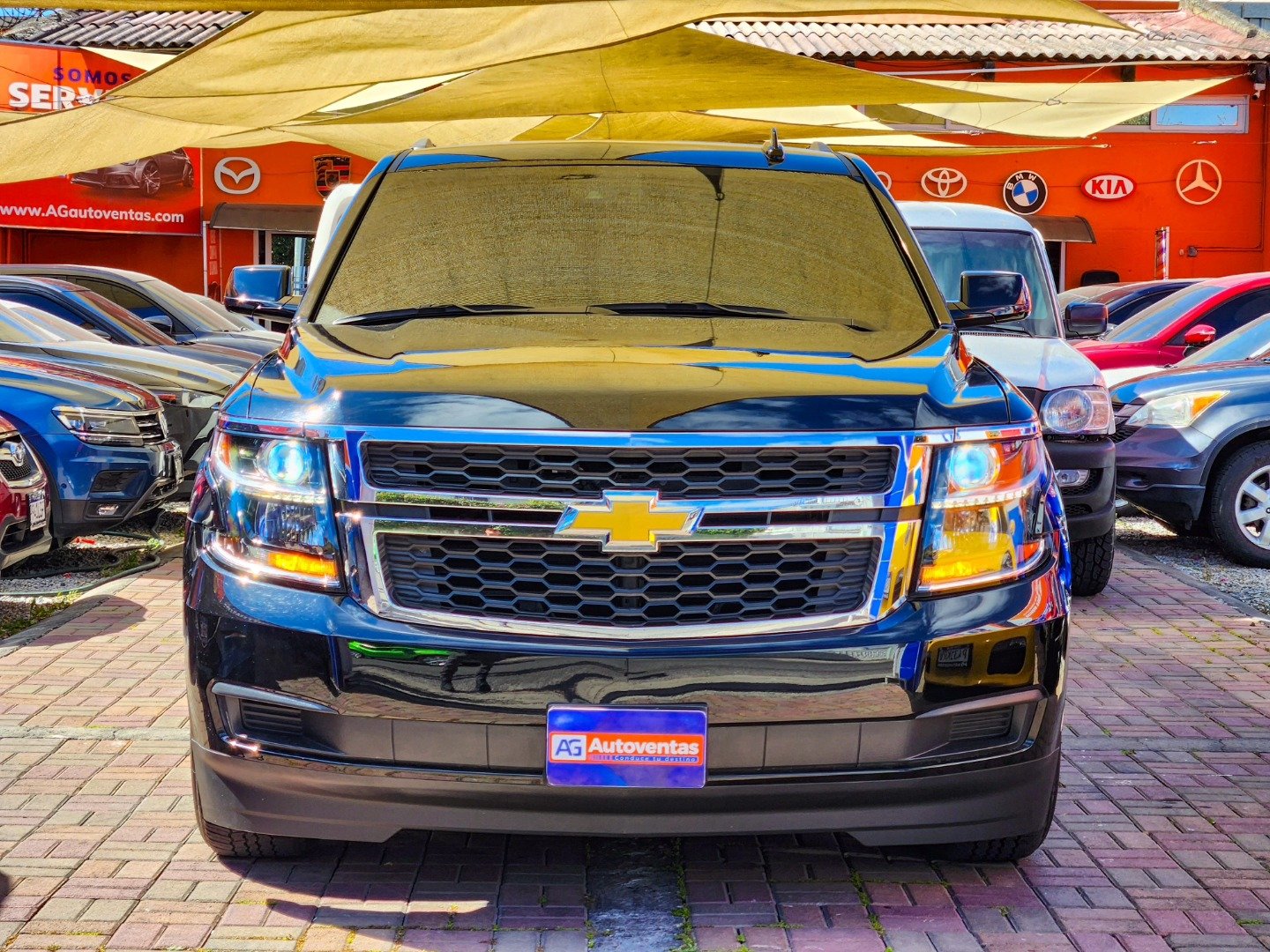 CHEVROLET SUBURBAN LT DE AGENCIA M.2018