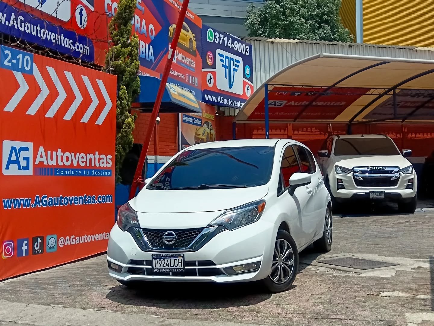 NISSAN VERSA NOTE SV M.2017