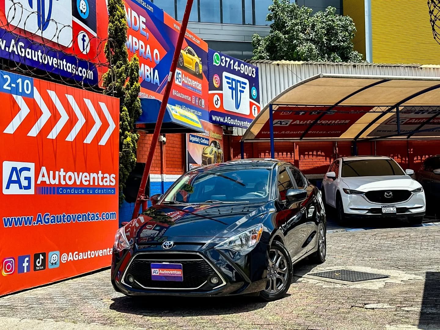 TOYOTA YARIS LE M.2019