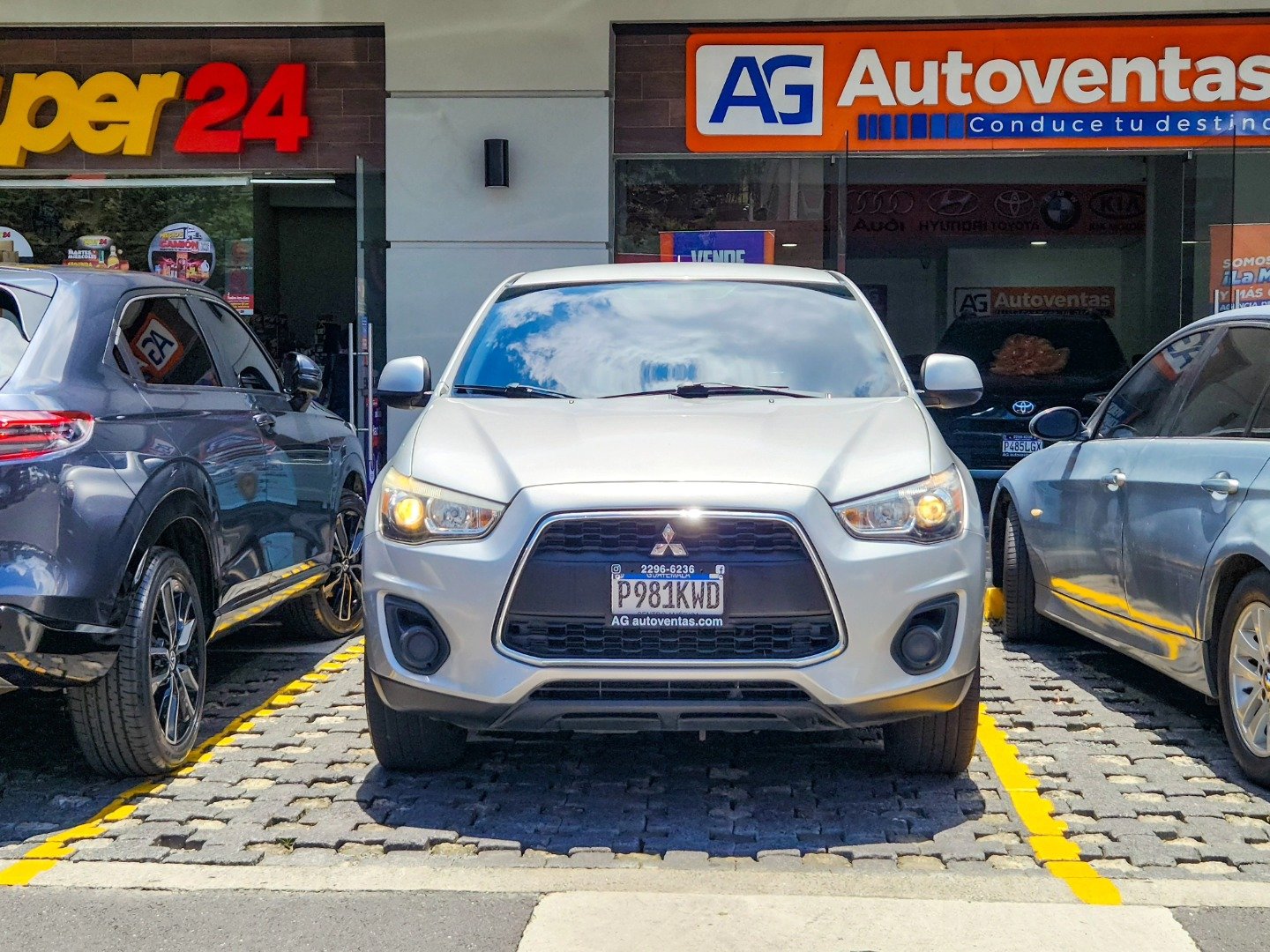 MITSUBISHI OUTLANDER SPORT ES AWD M.2014