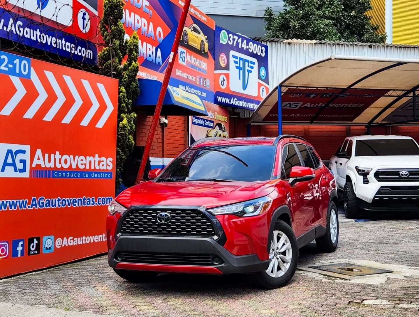 TOYOTA COROLLA CROSS LE M.2022