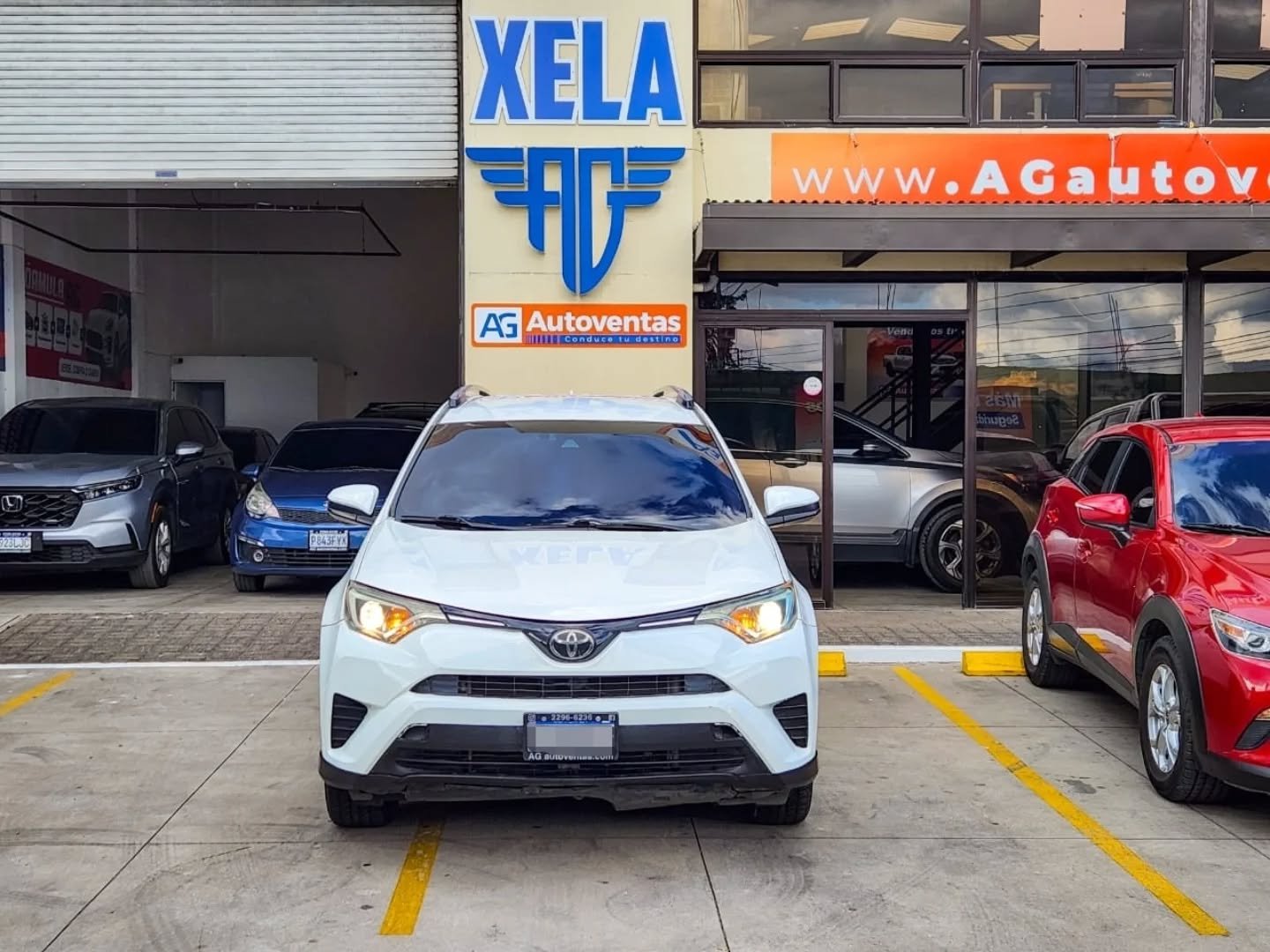 TOYOTA RAV4 LE FWD M.2017