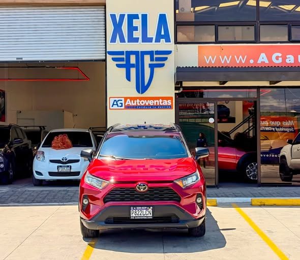 TOYOTA RAV4 LE M.2021