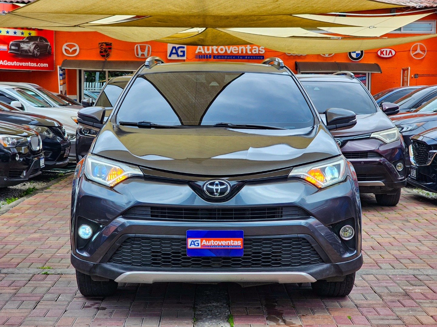 TOYOTA RAV4 XLE M.2018