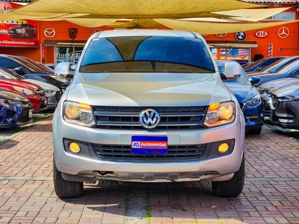 VOLKSWAGEN AMAROK 4MOTION AUTOMÁTICO DE AGENCIA M.2017